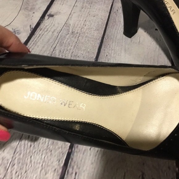 Jones Wear Peep toe heels - Picture 3 of 8